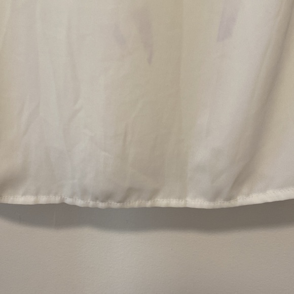 Top Chiffon With Daisy Appliqués - Picture 10 of 12